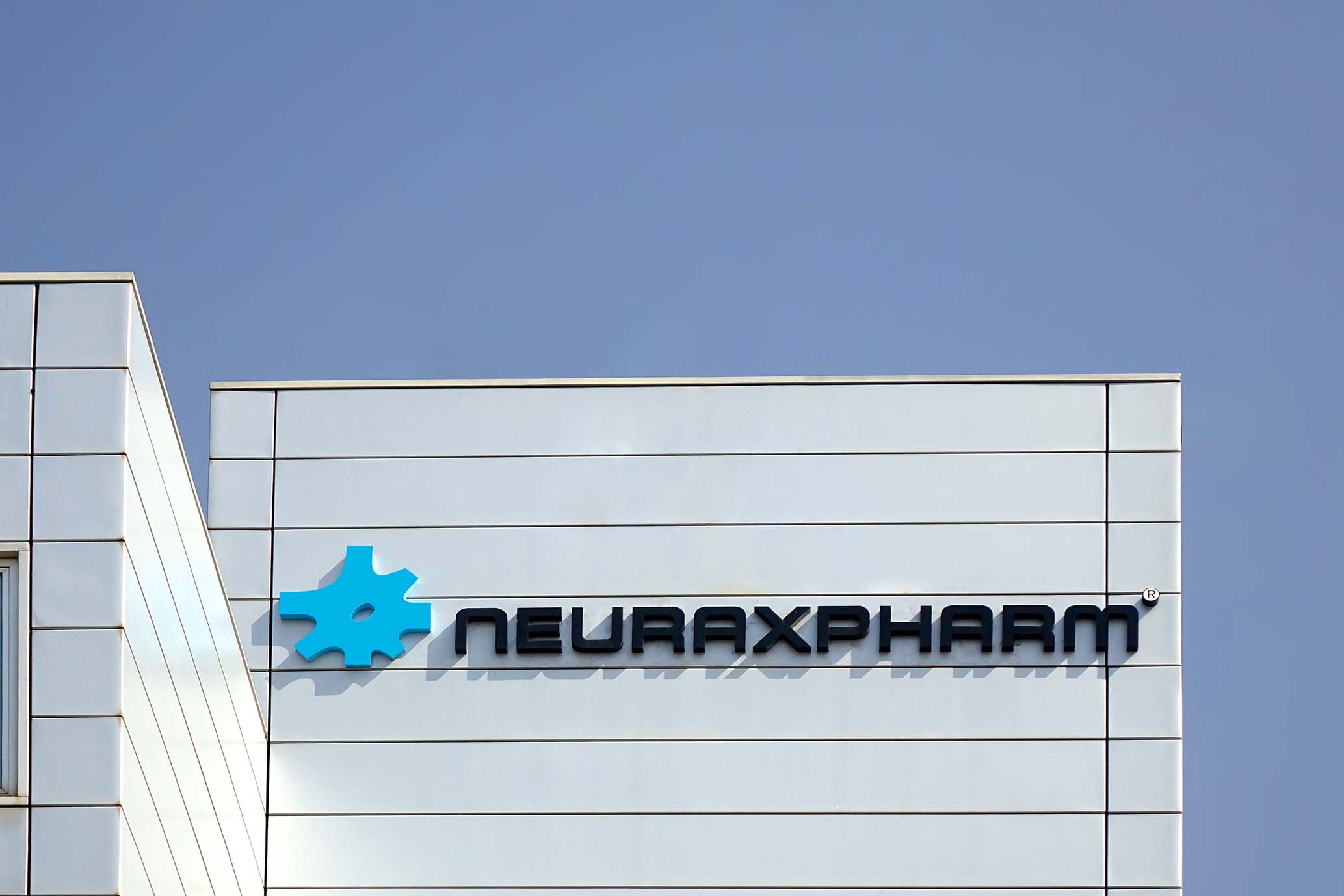 neuraxpharm