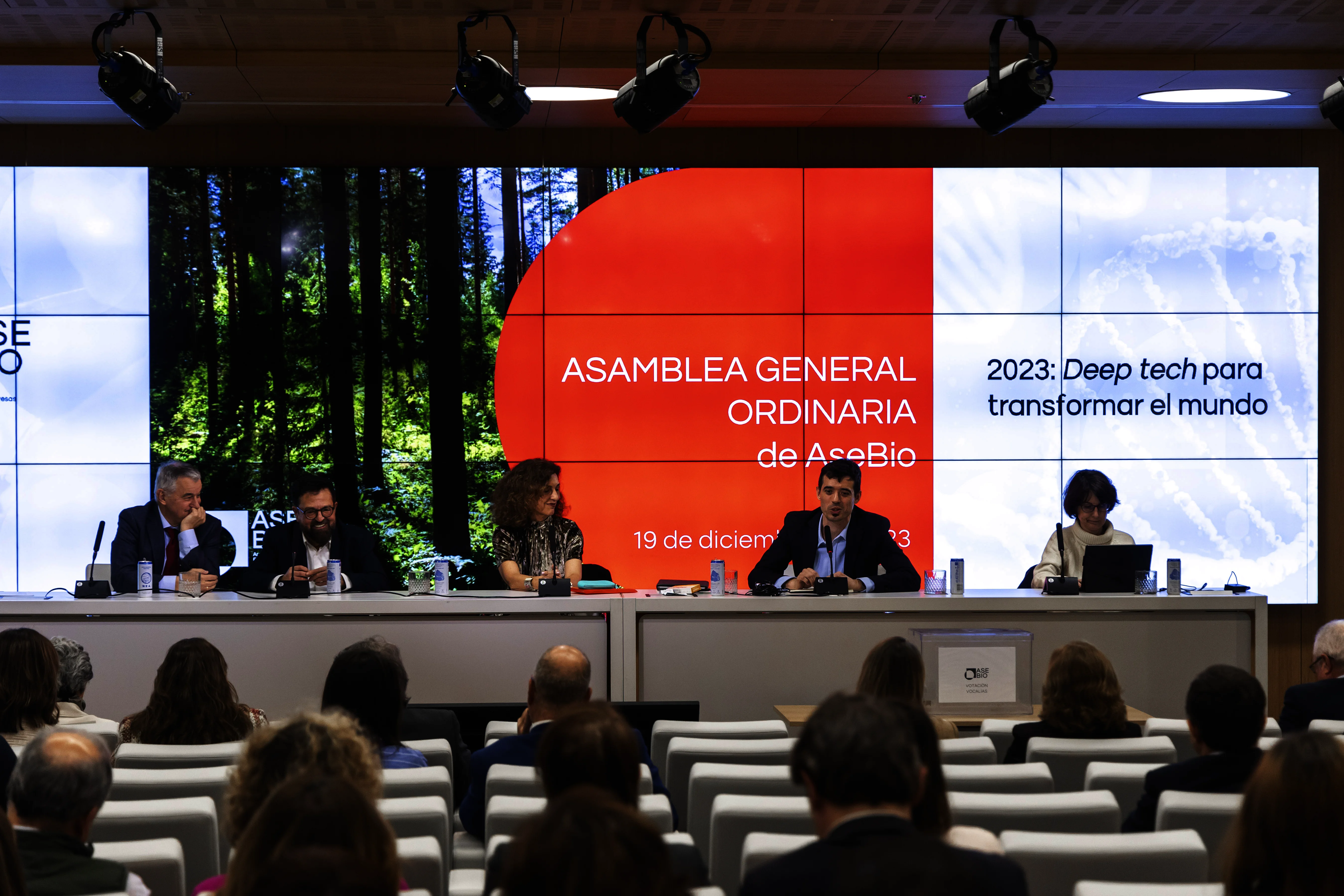 asamblea-galeria-11