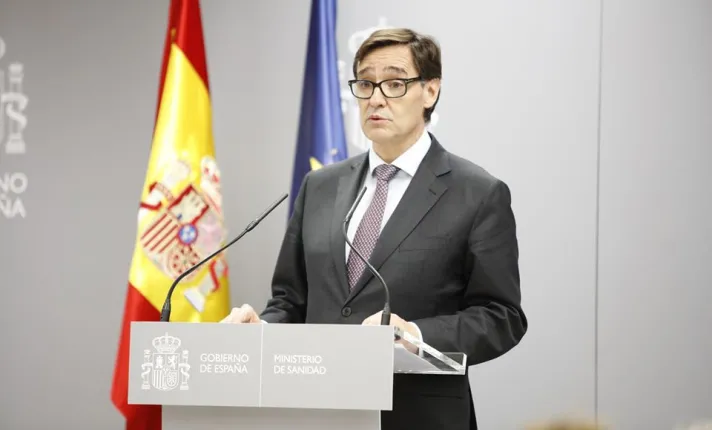 Salvador Illia anuncia la aprobación de tres órdenes con medidas