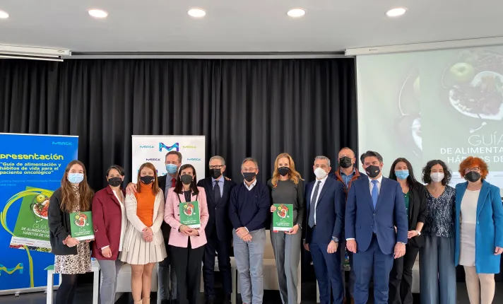 Se presenta la “Guía de Alimentación y Hábitos de Vida para el Paciente Oncológico”, elaborada por la Cátedra de Medicina Individualizada Molecular UAM-Merck y el Oncohealth Institute