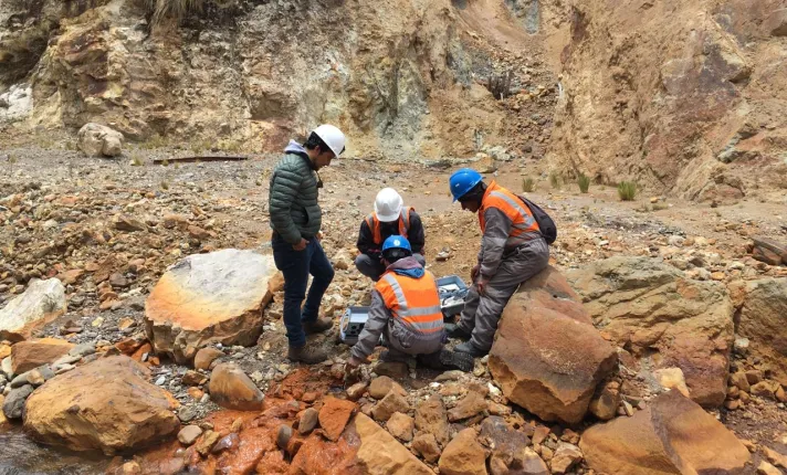 Campo_Mina_Helix_BioS