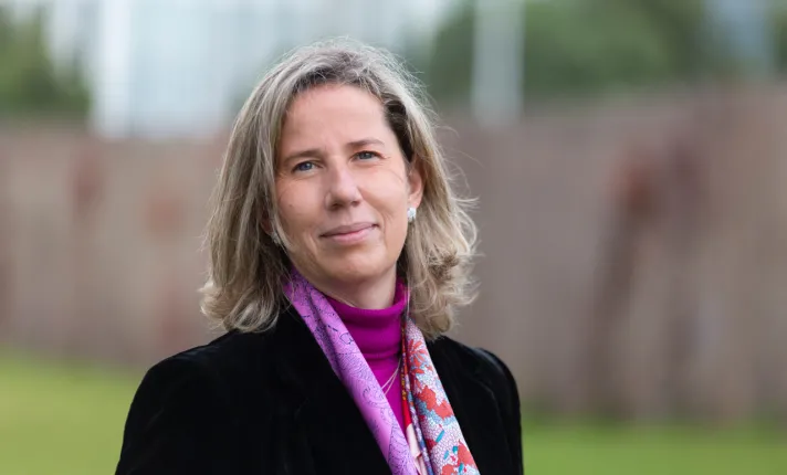 Esperanza Regueras, Directora ejecutiva del programa Start-Pharm de la UNAV