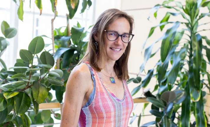 La investigadora del CNIO, Eva González Suárez