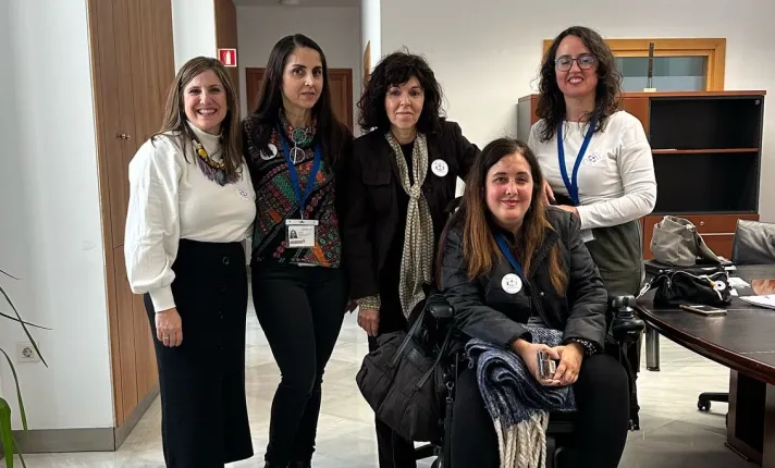 Foto ASENSE con Grupo Parlamentario PSOE