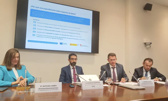 Jornada – Ruth del Campo y Antonio Alcolea de la Dirección General del Datos, Ministerio para la Transformación Digital y de la Función Pública