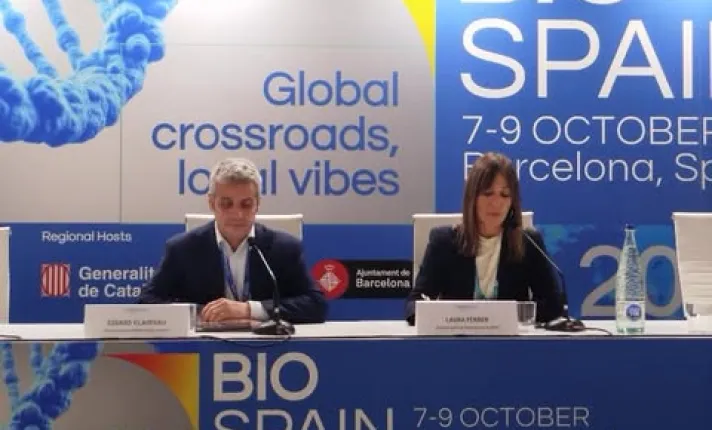 Laura Ferrer Soler, Director of Human Health R&D at HIPRA y Eduard Viladesau, General Manager of HIPRA Biotech Services