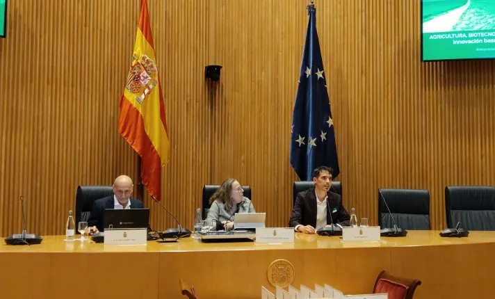 Sesión sobre Agricultura, Biotecnología y Medio Ambiente celebrada en el Congreso