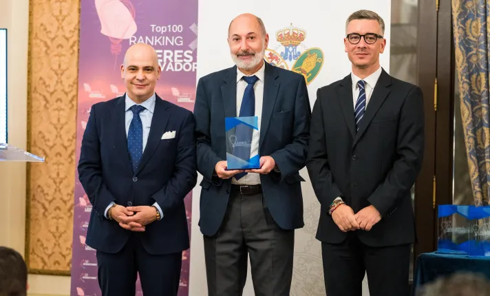 Premio Juan Carlos Santamaría de Ubikare Top 100