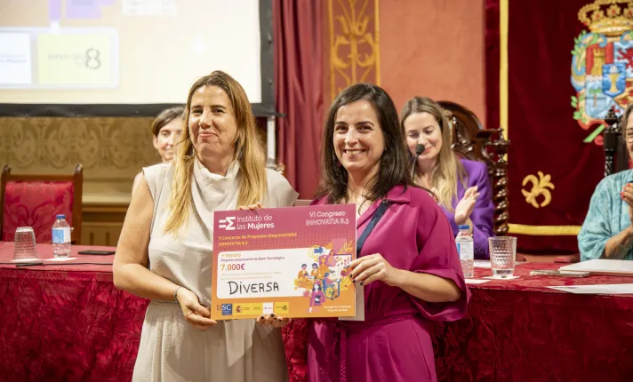 Premio a DIVERSA