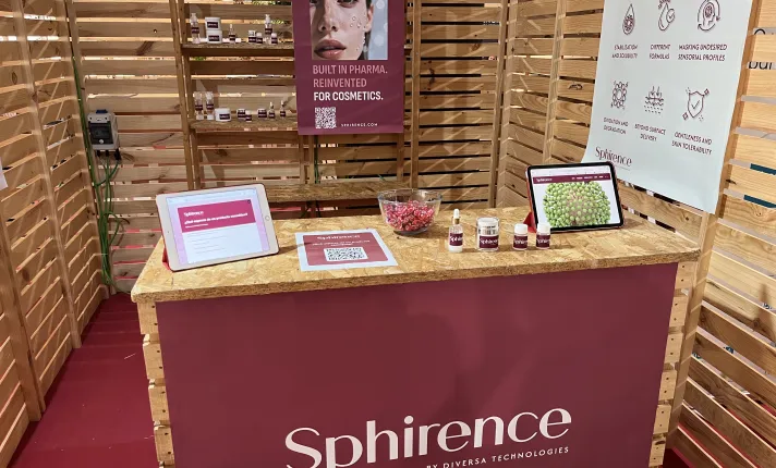 Stand de Sphirence en los Pont-Up Store 2026
