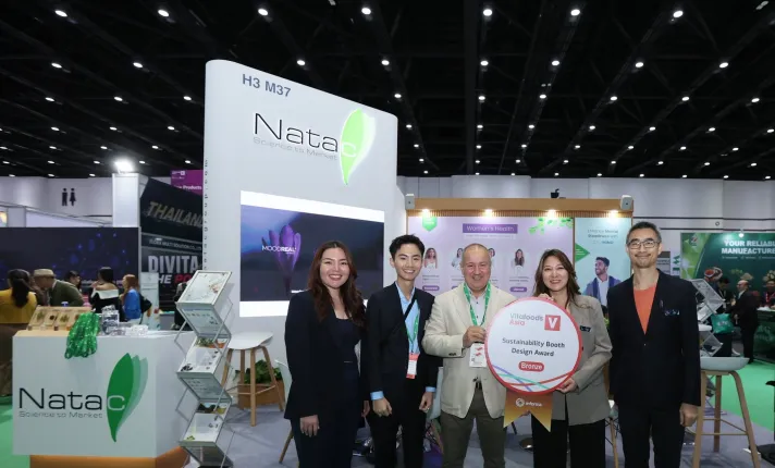 Natac recibe un premio en Vitafoods Asia por su stand