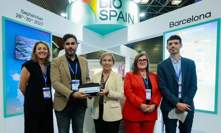 Participantes del acto de clausura de BIOSPAIN 