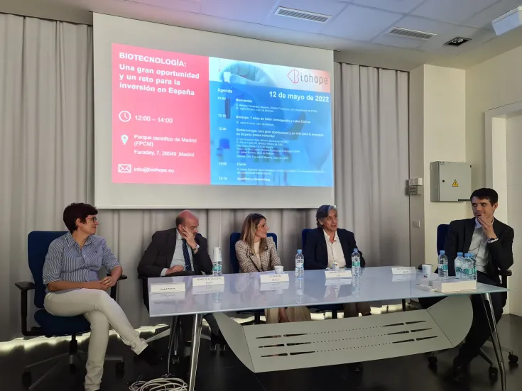 mesa redonda biohope