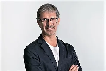 Víctor Vallés, fundador y CEO de Vesismin Health