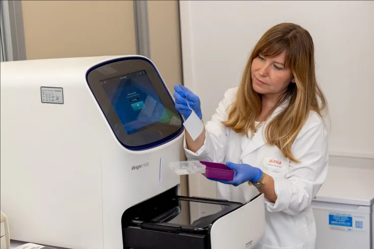 Paloma Juárez, doctora en biotecnología por la Universidad Politécnica de Valencia y técnico del departamento de Biotecnología Industrial de AINIA