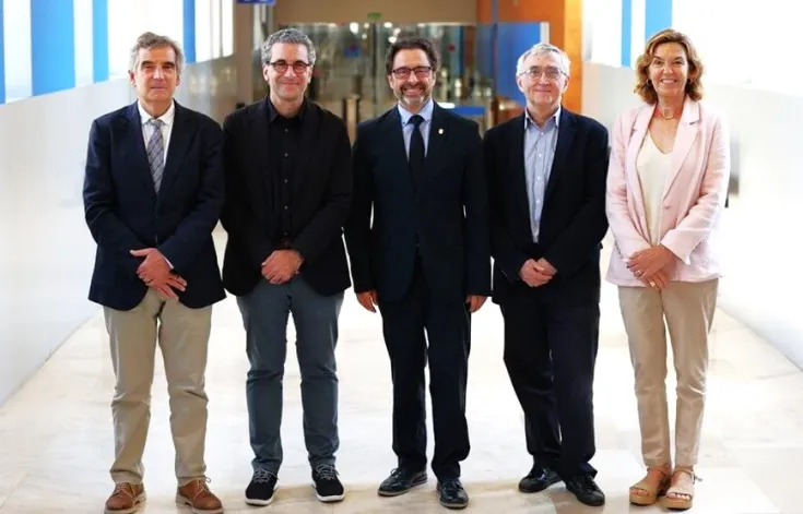 Josep Maria Campistol, Quique Bassat, Joan Guàrdia, Elias Campo y Maria Terrades. Foto: Xènia Fuentes / UB.