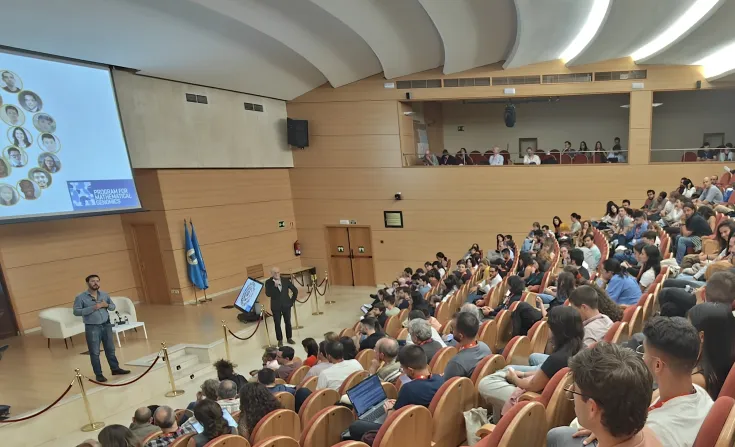 Ponencia de Raúl Rabadán, director científico electo del CNIO. / CNIO