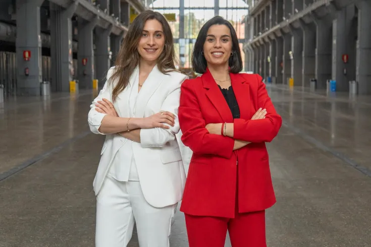Hablamos con Laura Vallés Saiz y Elena Calvo Cantero, CEO y cofundadora, y COO y también cofundadora, respectivamente de ELE Biotech