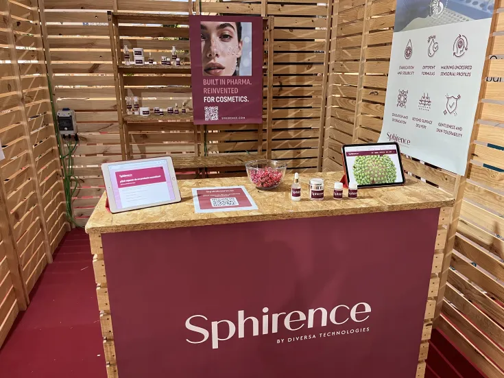 Stand de Sphirence en los Pont-Up Store 2026