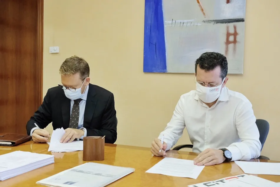 Esteve y Leitat crean WeLab, una alianza estratégica en I+D en el PCB